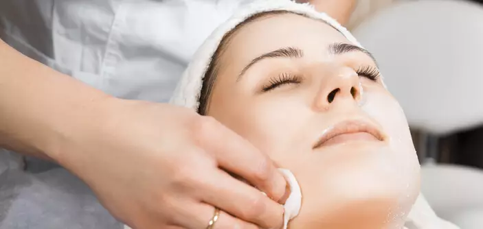 Limpeza e hidratação facial